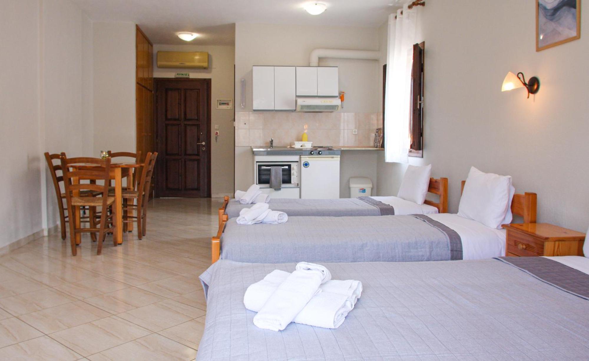 Aris Junior Studios Neo Klima Skopelos Eksteriør bilde
