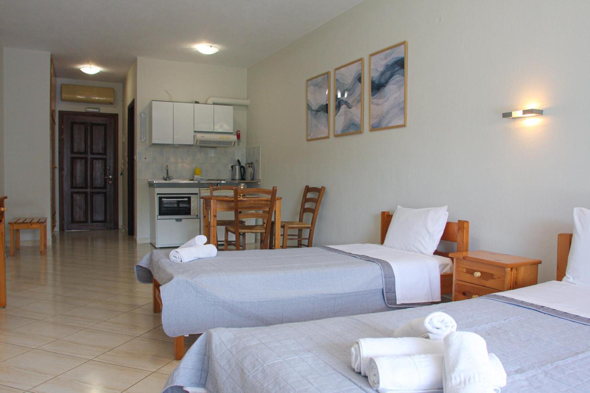 Aris Junior Studios Neo Klima Skopelos Eksteriør bilde