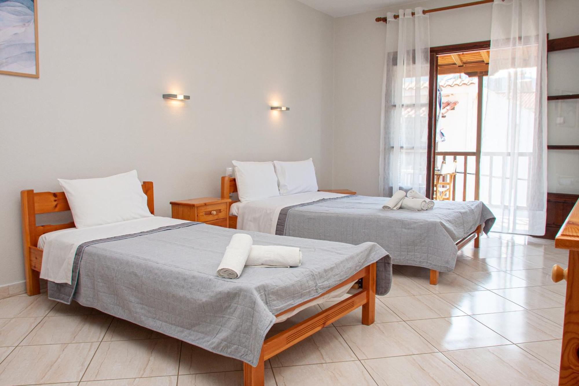 Aris Junior Studios Neo Klima Skopelos Eksteriør bilde
